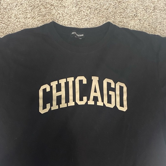 Pretty Little Thing TShirt - Picture 3 of 3